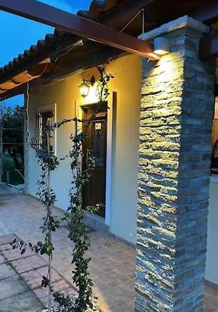 Zoe Holiday home